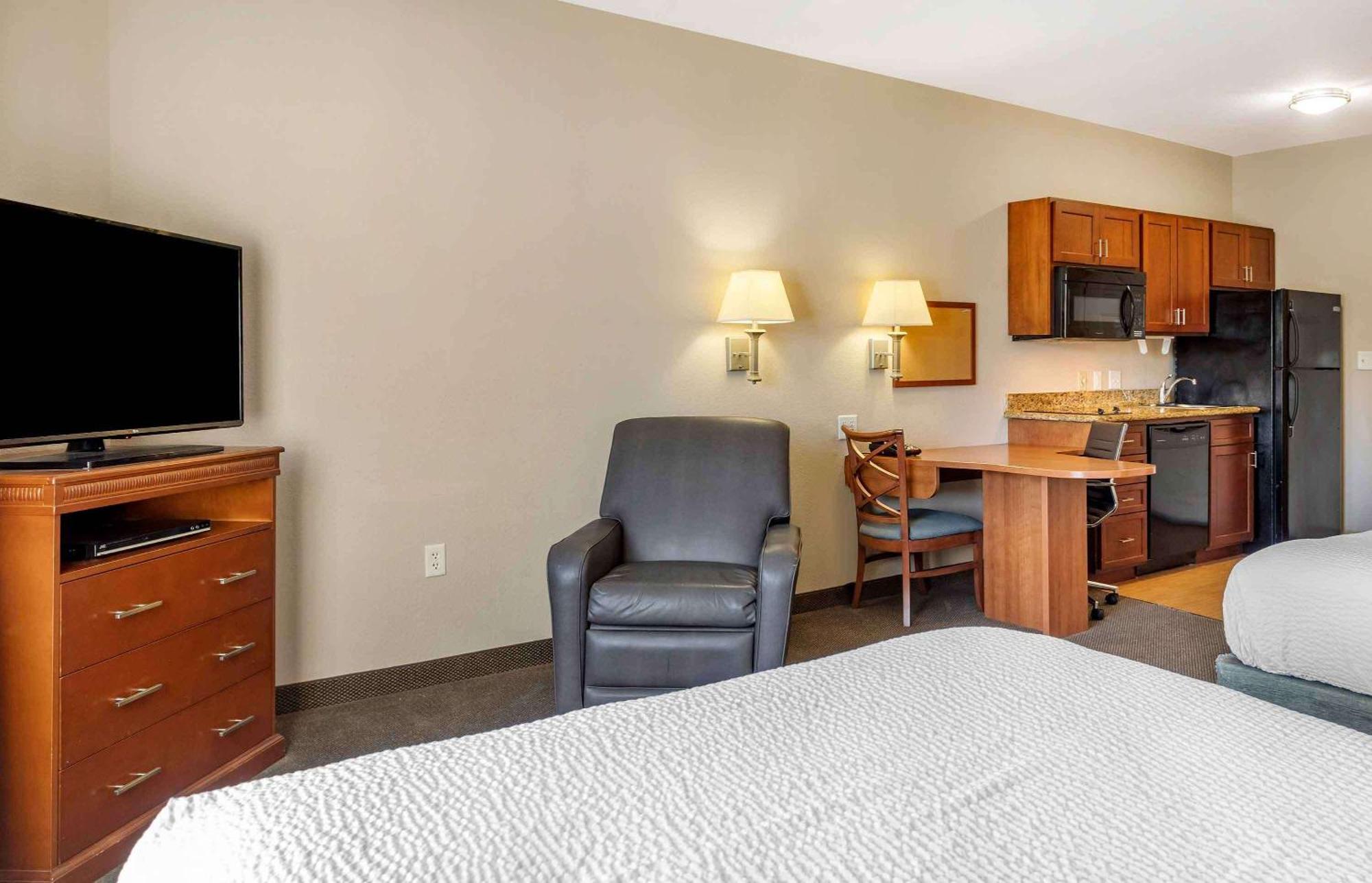 Extended Stay America Suites - Houston - Kingwood Exterior photo
