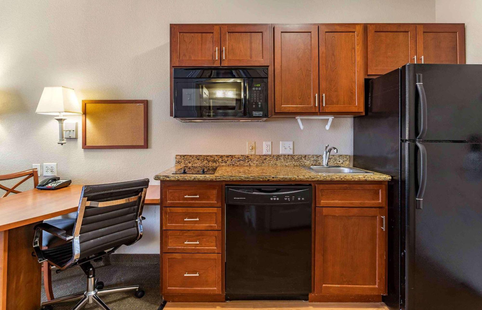 Extended Stay America Suites - Houston - Kingwood Exterior photo
